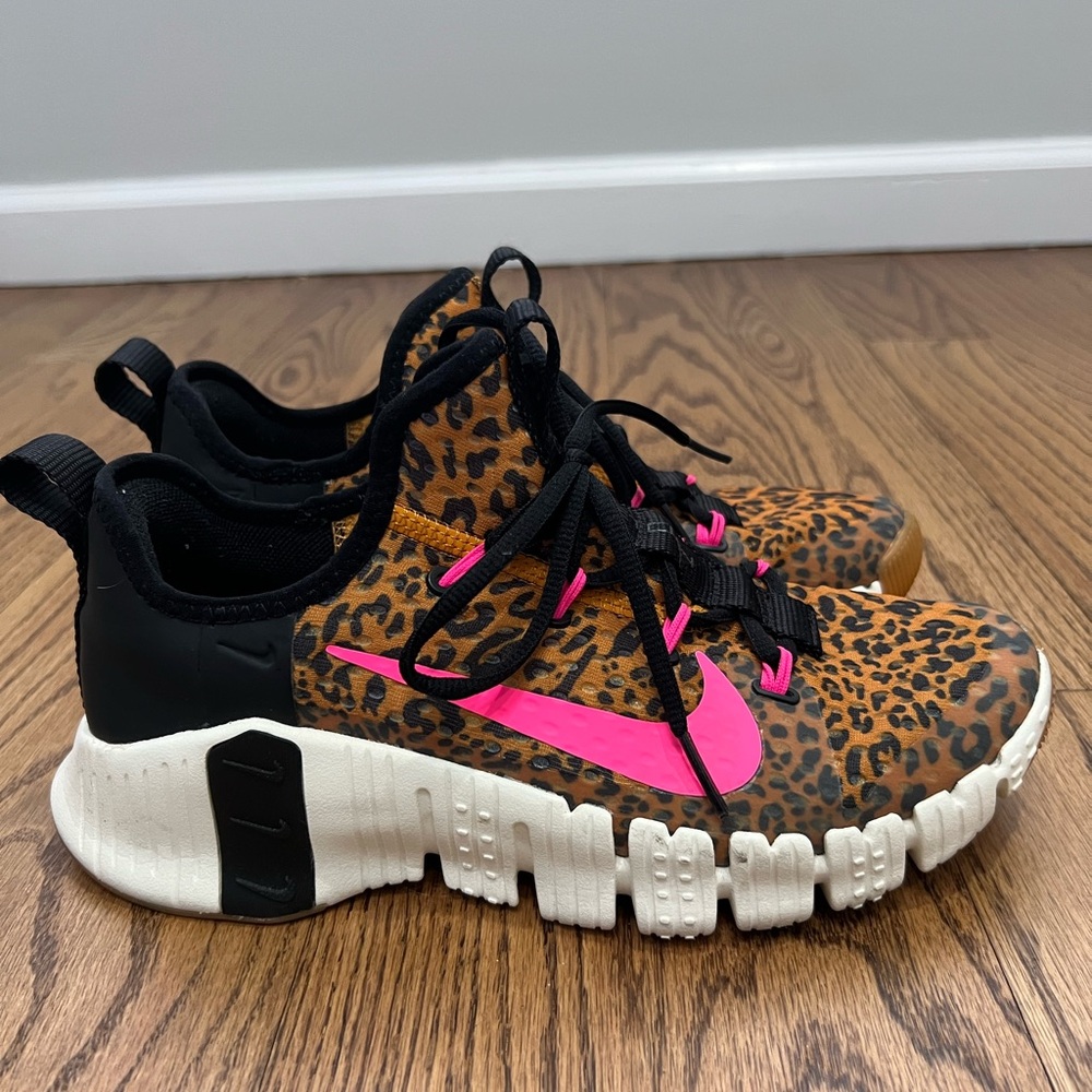 Nike Leopard Print Athletic Shoes with Pink and Black Accents